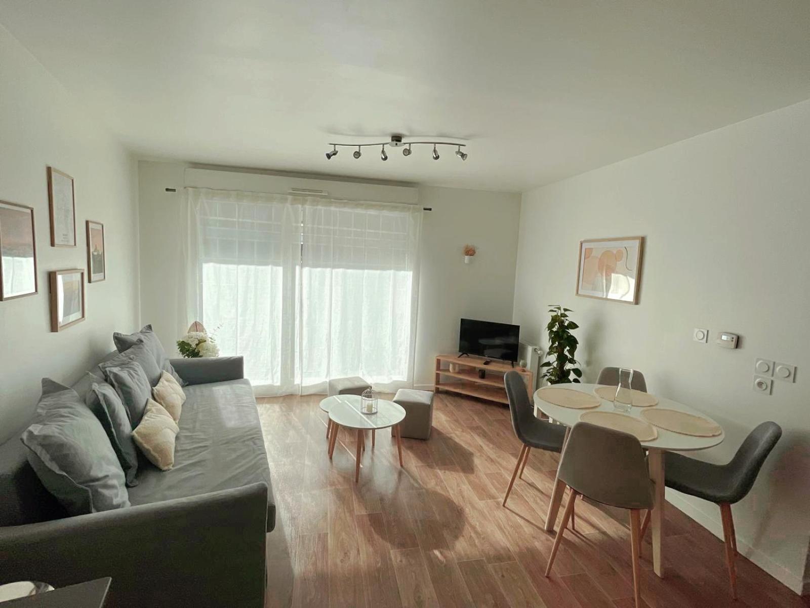 Lovely Flat Meaux Exteriör bild